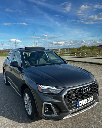 Audi Q5 cena 173000 przebieg: 23380, rok produkcji 2021 z Rzeszów małe 742